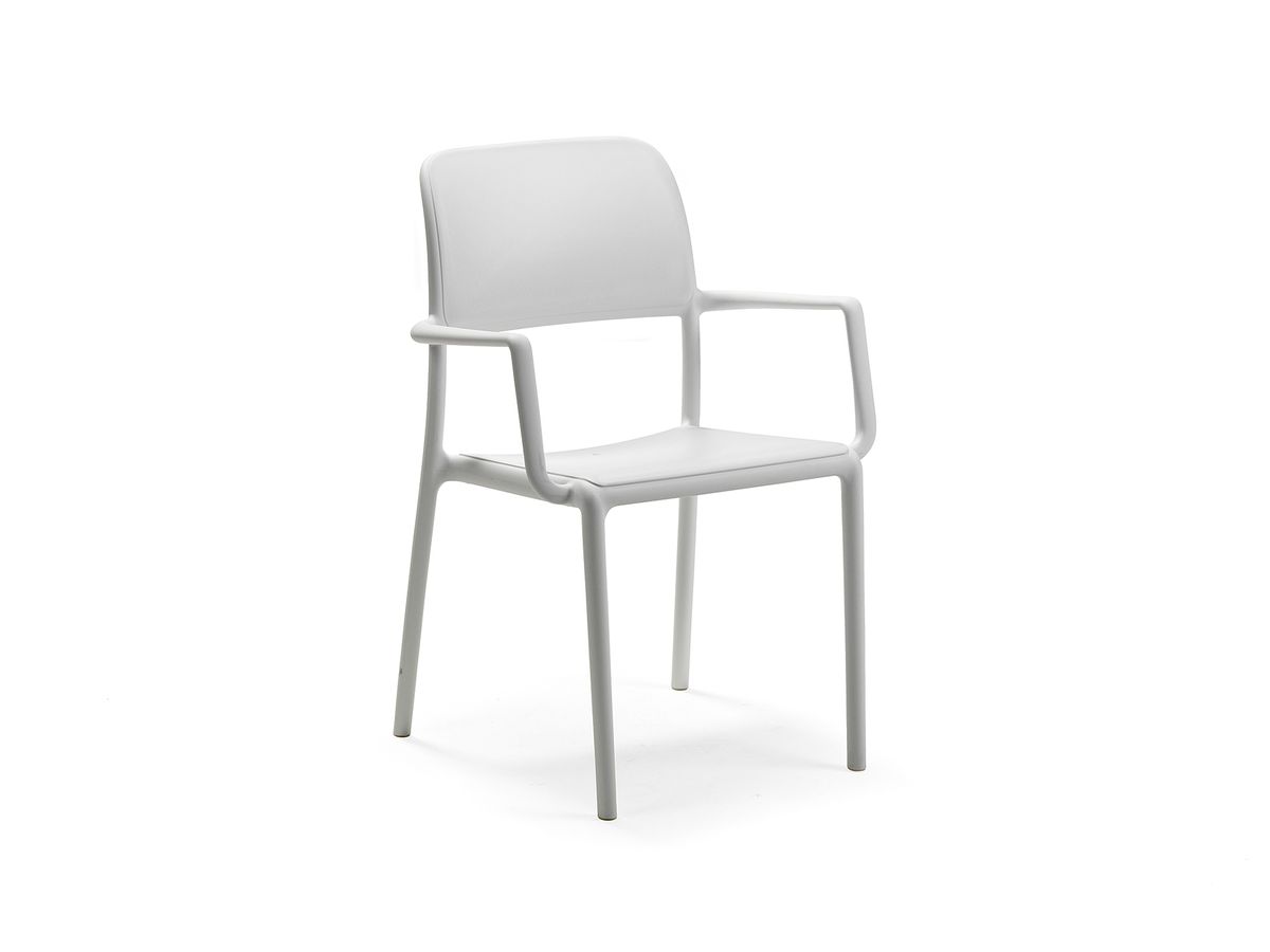 Riva stolička s podrúčkami Bianco